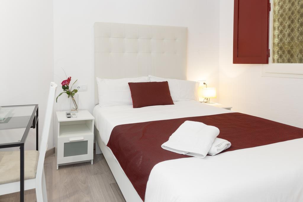 Brustar Sagrada Familia Hotel Barcelona Eksteriør billede